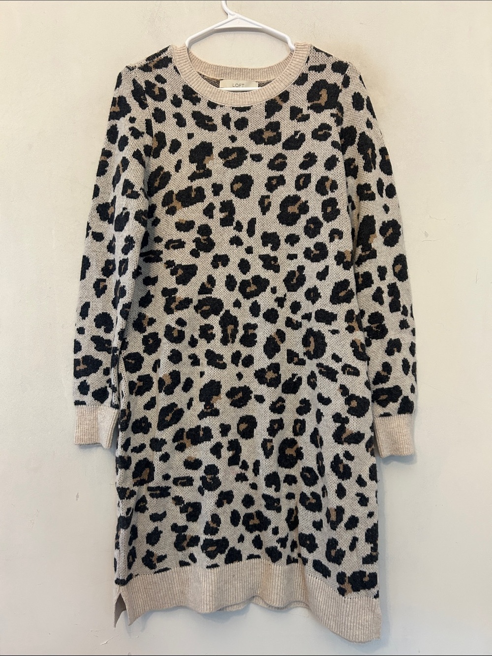 LOFT Leopard-Print long sleeve sweater Dress Size M EUC - Picture 2 of 6